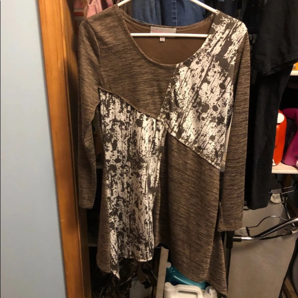 Women’s sweater